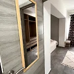 The Travellers' Flat-brussels South Airport