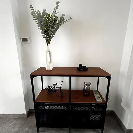 Apartment The Travellers' Flat-brussels South Airport Fleurus