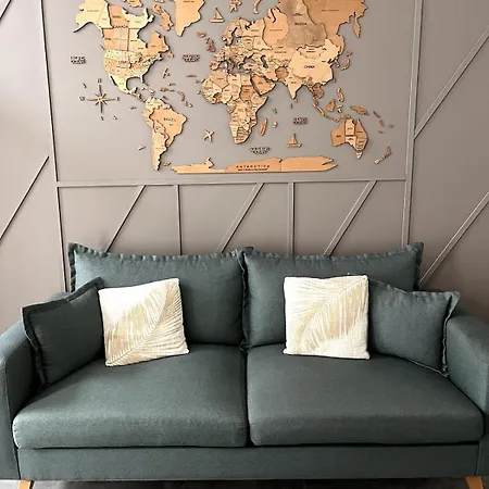 The Travellers' Flat-brussels South Airport Apartment *