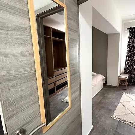 The Travellers' Flat-brussels South Airport