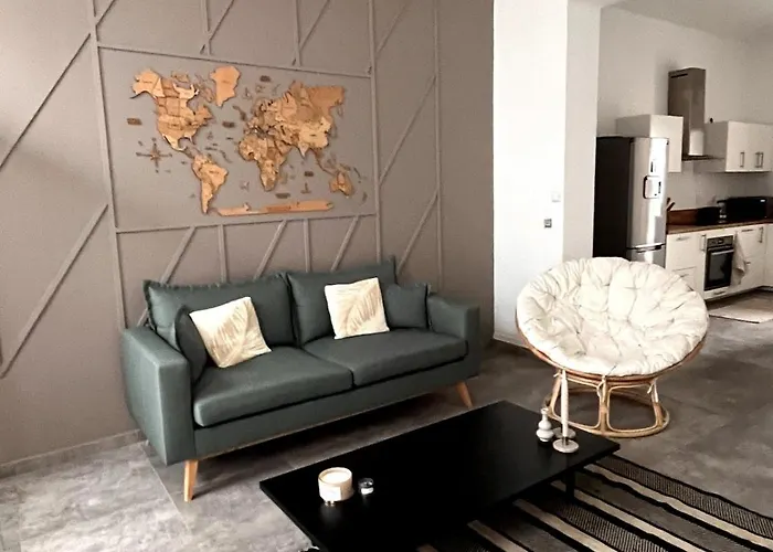 The Travellers' Flat-brussels South Airport דירה *